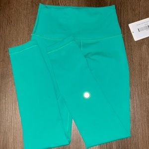Lululemon Wunder Train HR Leggings 25”